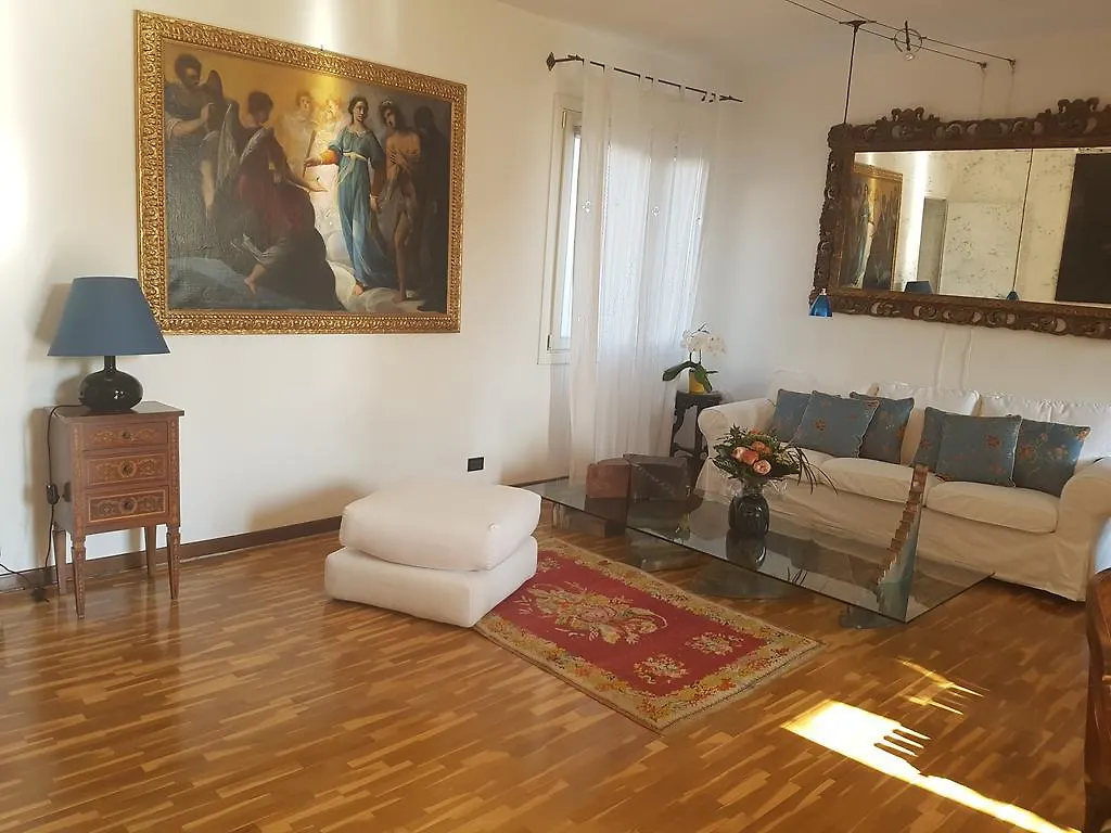 Appartamento Garden Ca' Rezzonico Venecia Apartamento